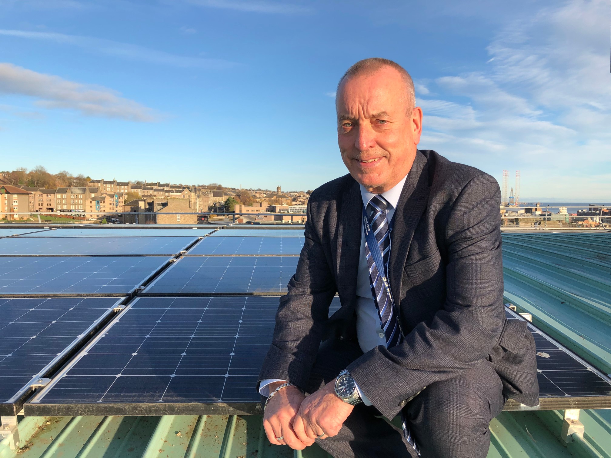 Abertay solar panels project boosts sustainability goal
