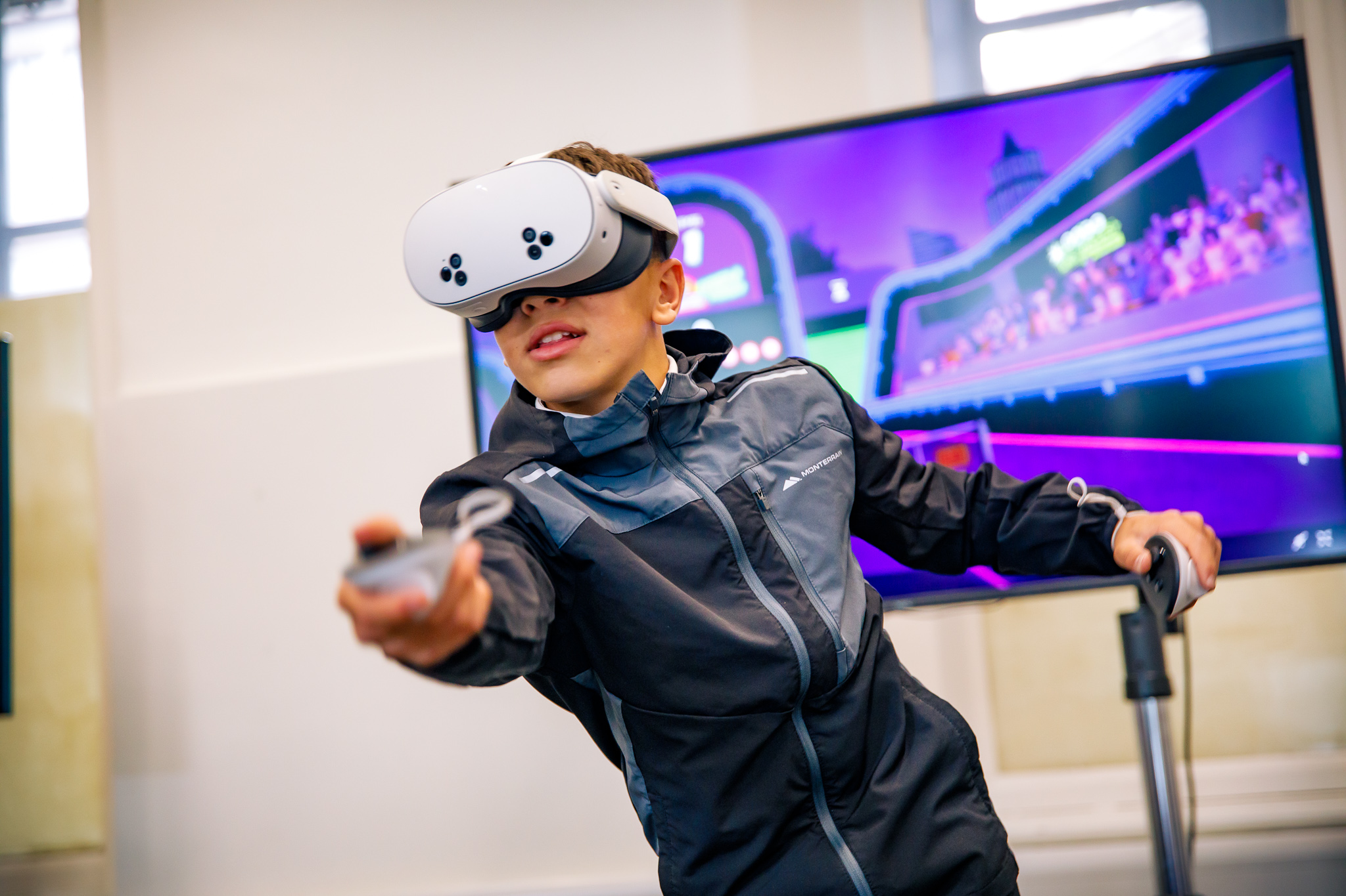 Digital Schoolhouse and Electronic Arts events inspires next generation of video game professionals